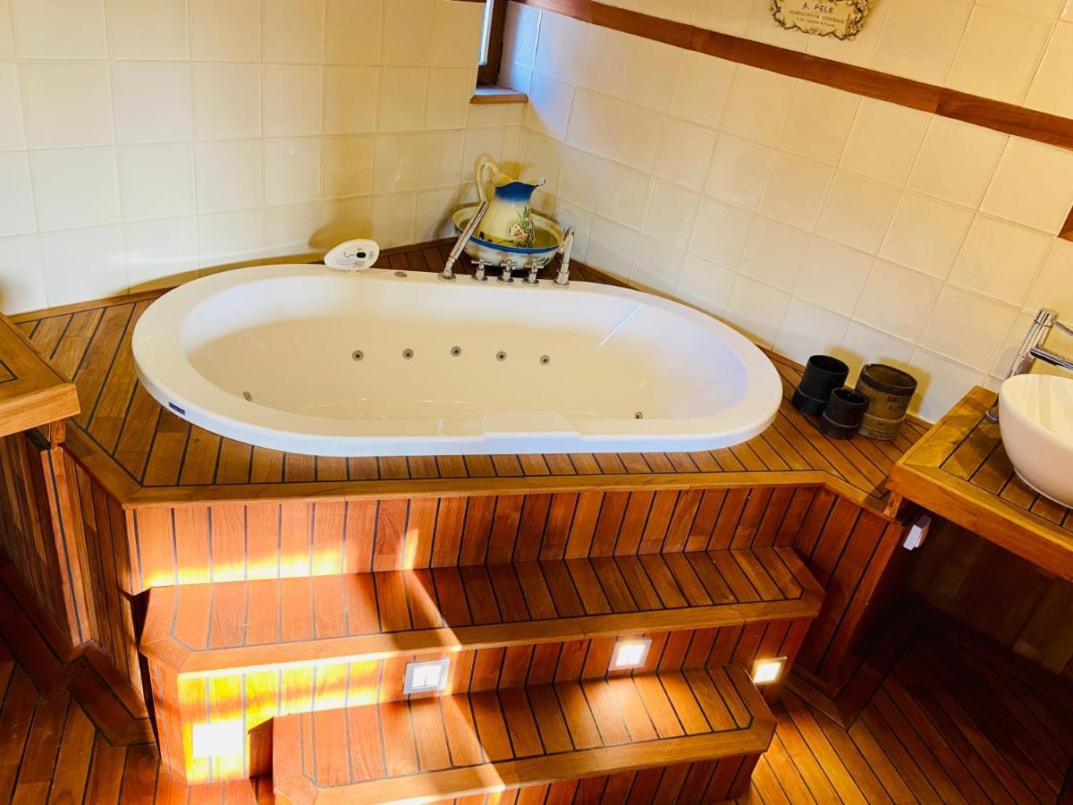 Gite Le Chut - Piscine & Jacuzzi - 11 A 14 Personnes Rangen Exterior photo